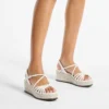 Sandali con zeppa Nyra 60 in pelle nappa color latte