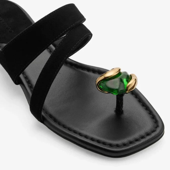 Sandali piatti Emeri in pelle scamosciata nera e verde trifoglio