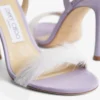 Sandalo in pelle scamosciata lilla “72138” con decorazione in piuma