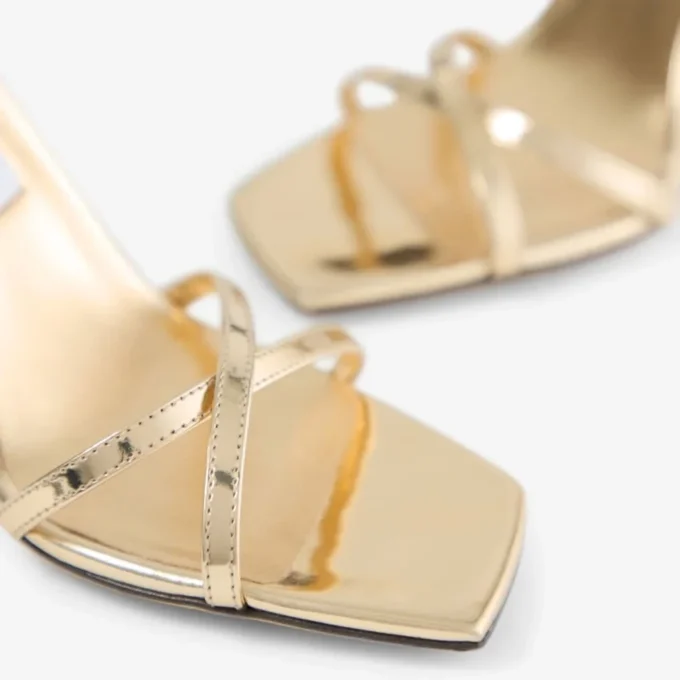 Sandalo Metz 100 in pelle Liquid Metal dorata Sandalo Metz 100 in pelle Liquid Metal dorata