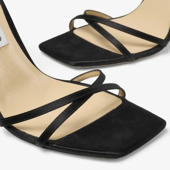 Sandalo Metz 100 in raso nero Sandalo Metz 100 in raso nero