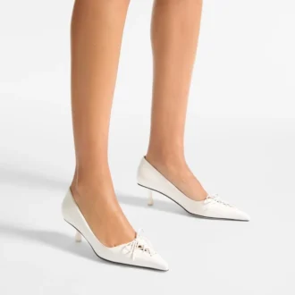 Scarpe con tacco a spillo Scarlett 50 in pelle nappa color latte Scarpe con tacco a spillo Scarlett 50 in pelle nappa color latte
