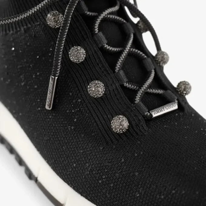 Scarpe da ginnastica Veles in maglia con paillettes nere Scarpe da ginnastica Veles in maglia con paillettes nere