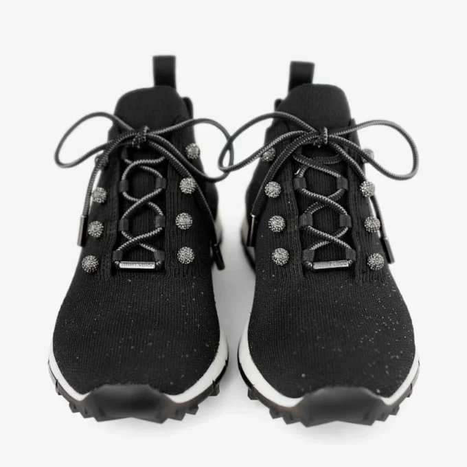 Scarpe da ginnastica Veles in maglia con paillettes nere Scarpe da ginnastica Veles in maglia con paillettes nere