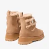 Stivaletti piatti Meena in camoscio di velluto color caramello con shearling Stivaletti piatti Meena in camoscio di velluto color caramello con shearling