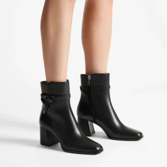 Stivaletto Lawton 65 in pelle di vitello nera