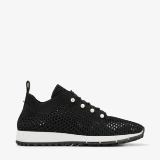 Veles Sneakers basse in maglia all’uncinetto nera con perle